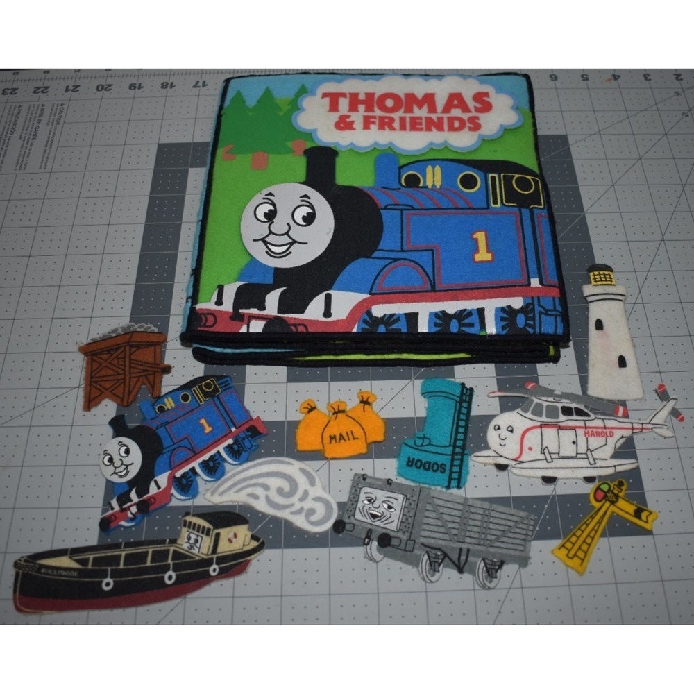 THOMAS TRAIN & FRIENDS FELT KIDS STORY Book with PIECES parts Vintage 2000